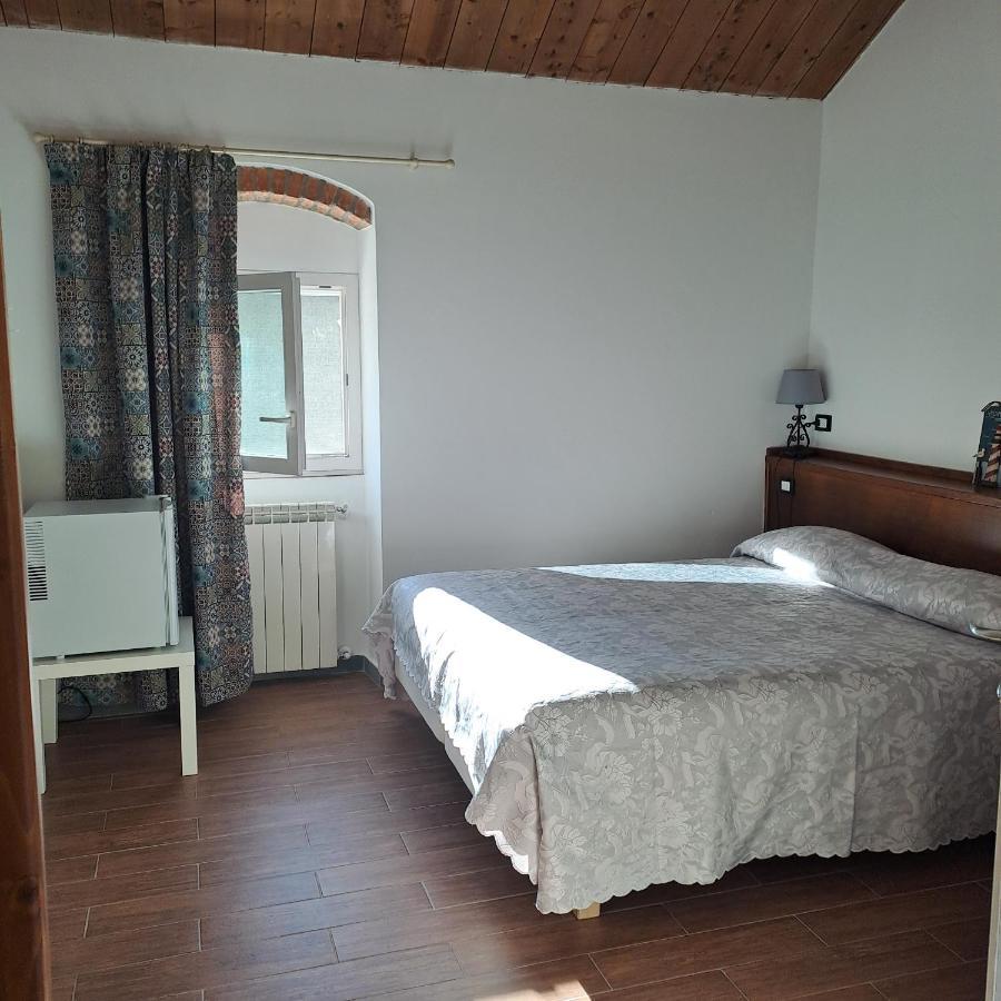 B&B La Casina Rosa La Spezia Valeriano Lunense 外观 照片
