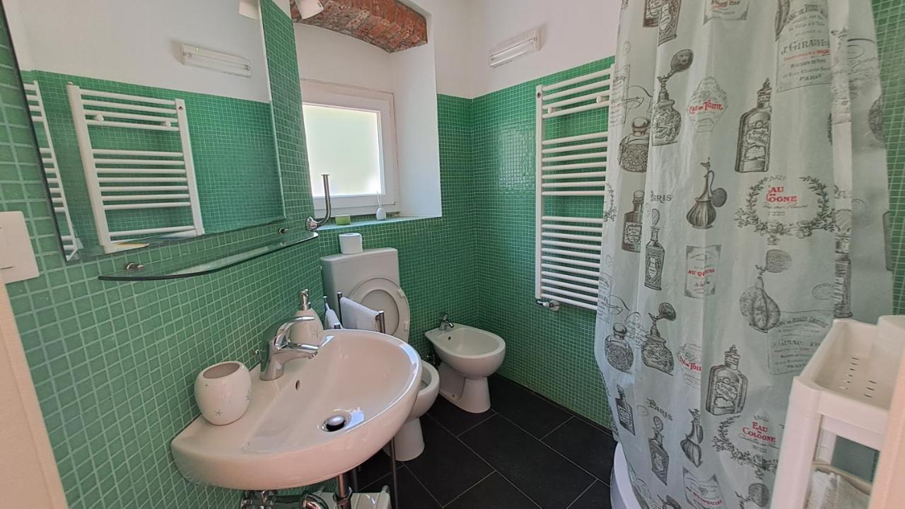 B&B La Casina Rosa La Spezia Valeriano Lunense 外观 照片